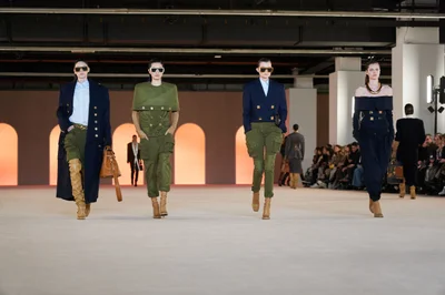Look 13